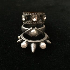 🪬 3/$12 Gunmetal Grey Spike Stack Rings